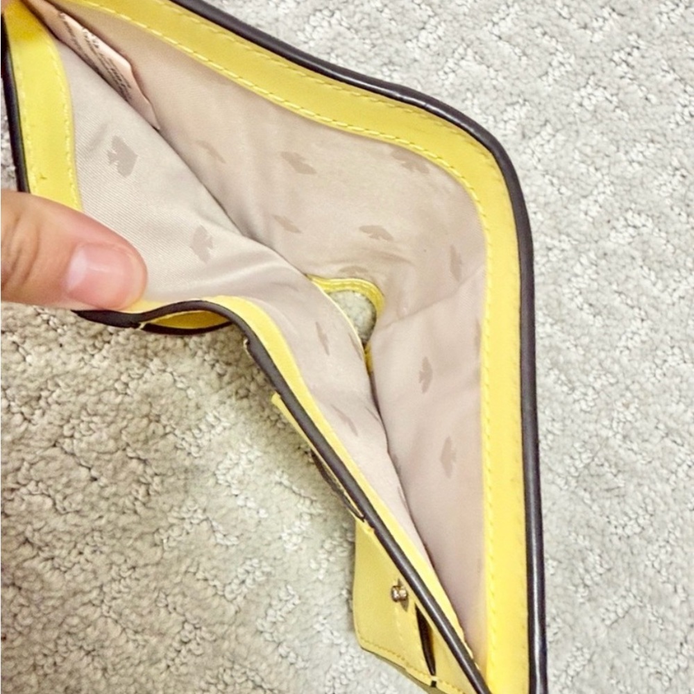 Kate Spade New York Archie Comics Betty & Veronica medium zip-around wallet. - Picture 4 of 5